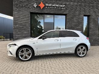 Unfallwagen Mercedes A-klasse A250e 218PK 8G-DCT Aut. Progressive 2020/8