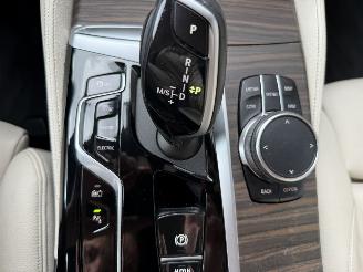 BMW 5-serie 530e Touring 292PK Steptronic M-Sport Facelift VOL! picture 31