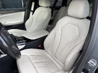 BMW 5-serie 530e Touring 292PK Steptronic M-Sport Facelift VOL! picture 18