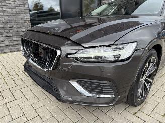 Volvo V-60 2.0 T6 AWD Recharge 253PK Aut. Ultimate Bright VOL! picture 38