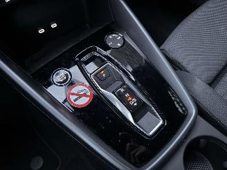 Audi A3 Sportback NEW MODEL! 35 TDI 150PK S-tronic S-line picture 28