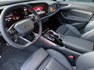 Audi A6 avant NEW MODEL! 40 TDI 204PK S-tronic S-line PANO VOLL! picture 21