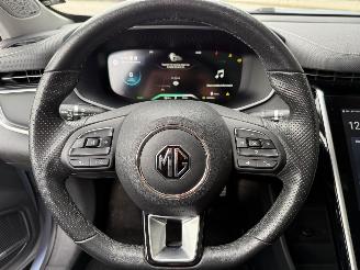 MG Marvel R Performance 70kWh AWD 289PK Aut. PANO VOL! picture 22