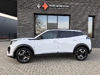Unfallwagen Peugeot 2008 NEW MOD. 1.2 Turbo 131PK EAT8 Aut. Allure 2024/8