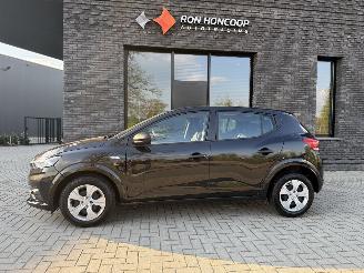 krockskadad bil auto Dacia Sandero 1.0 TCe 91PK Essential 2025/7