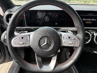 Mercedes A-klasse A200 163PK 7G-DCT AMG-Line picture 20