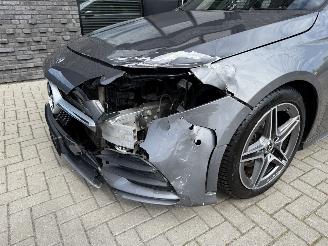 Mercedes A-klasse A200 163PK 7G-DCT AMG-Line picture 35