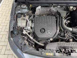 Mercedes A-klasse A200 163PK 7G-DCT AMG-Line picture 42