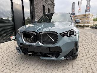 BMW iX1 eDrive20 67kWh 204PK M-Sport picture 4