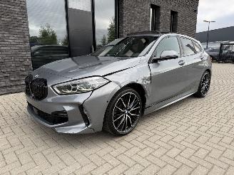 BMW 1-serie M-SPORT FULL OPTIONS! 118i 136PK Steptronic picture 14