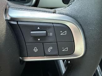 Fiat 600 E La Prima 54kWh 157PK Aut. VOL! picture 29