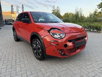 Fiat 600 E La Prima 54kWh 157PK Aut. VOL! picture 6