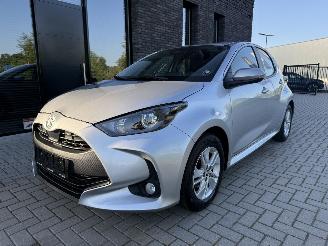 Toyota Yaris 1.5 Hybrid 116PK CVT Aut. Business picture 3
