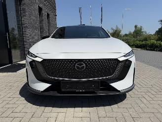 Mazda 6e NEW! Takumi Long Range 80kWh 259PK Aut. FULL OPTIONS! picture 17