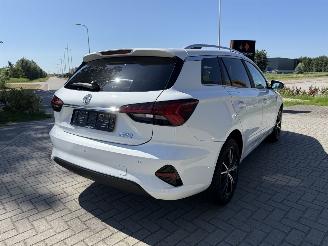 MG MG5 Electric Long Range 61kWh 157PK Aut. Luxury picture 11