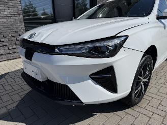 MG MG5 Electric Long Range 61kWh 157PK Aut. Luxury picture 32