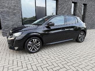 Peugeot 208 1.2 PureTech 101PK Allure picture 2
