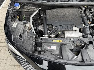 Peugeot 5008 GT 1.2T 131PK EAT8 Aut. 7-Personen picture 39