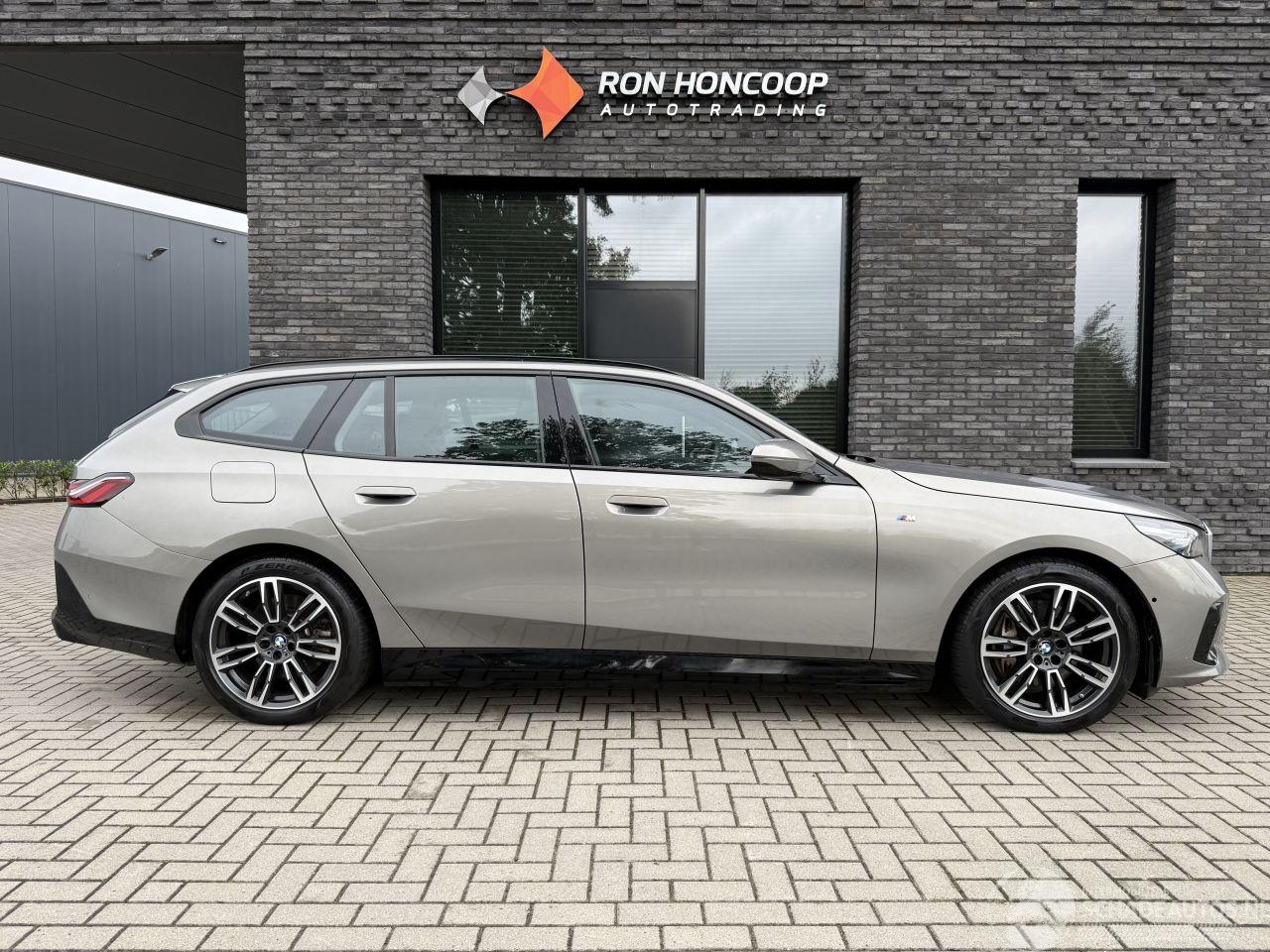 BMW i5 Touring eDrive40 84kWh 341PK M-Sport