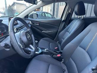 Mazda 2 1.5 Skyactiv-G Luxury picture 10