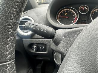 Opel Corsa 5 deurs Airco! NAP! Minimale schade picture 17