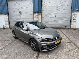 uszkodzony samochody osobowe Volkswagen Polo 1.0 TSI 3x R-Line Virtual Xenon 2018/5