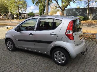 Suzuki Splash Splash 1.0 airco met zeer lichte schade en weinig km picture 2