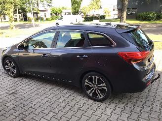 Kia Cee d 1.6 GDI PLUS PACK geen schade picture 5