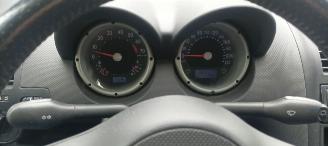 Volkswagen Lupo Bj:02-2003 1e-eigenaar 1.4benzine Cambridge uitvoering Elektrische ramen Elek schuifdak Leren stuurwiel Centrale vergrendeling Orginele vw velgen picture 20