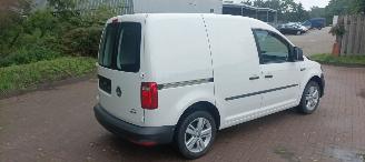 Volkswagen Caddy 2.0-TDI Airconditioning Elektrische ramen Elektrische-spiegels centrale vergrendeling met afstandsbediening Start-Stop systeem Tussenwand met glas Radio-Usb sportvelgen picture 4