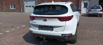 Kia Sportage 2.0 Hybrid-Diesel 4x4 Navi Led Leder 360camera Blindspot Keyless entry Climatecontrol CruiseControl picture 5