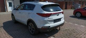 Kia Sportage 2.0 Hybrid-Diesel 4x4 Navi Led Leder 360camera Blindspot Keyless entry Climatecontrol CruiseControl picture 6