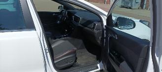 Kia Sportage 2.0 Hybrid-Diesel 4x4 Navi Led Leder 360camera Blindspot Keyless entry Climatecontrol CruiseControl picture 16