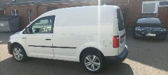 Volkswagen Caddy Bj: 2-2016 2.0-TDI Facelift TÜV+Timingbelt new 11-2025 picture 9