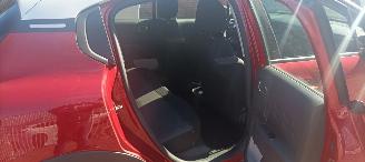 Citroën C3 Bj:11-2022 26000km 1.2-benzine 83pk Airconditioning Led verlichting Dab-audio CruiseControl Stoelverwarming mistlampen Bi-Color picture 14
