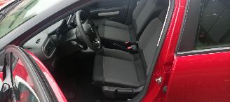 Citroën C3 1.2-Benzine Airconditioning stoelverwarming CruiseControl Dab audio Led dagrijverlichting Led koplampen picture 14