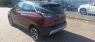 Opel Crossland Innovation uitvoering 1.2-Turbo Benzine Automaat Navigatie Climatecontrol CruiseControl Leren-Stuurwiel met verwarming Led-Koplampen Half-Leren bekleding Privacyglas afneembare trekhaak Metallic lak picture 4