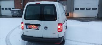 Volkswagen Caddy 2.0 TDI DPF Airconditioning Elektrische ramen Elektrische-spiegels met verwarming Centrale vergrendeling met afstandsbediening Start-Stop systeem Tussenwand met doorkijk glas achteruitrijspiegel picture 4