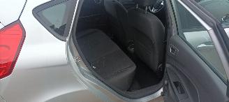 Ford Fiesta 1.5-TDCI euro-6 Airconditioning stoelverwarming Led koplampen elektrische inklapbare buitenspiegels Parkeersensoren voor& achter picture 19