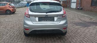 Ford Fiesta 1.5-TDCI euro-6 Airconditioning stoelverwarming Led koplampen elektrische inklapbare buitenspiegels Parkeersensoren voor& achter picture 5