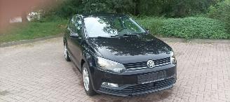  Volkswagen Polo 1.4-TDI Climatecontrol Stoelverwarming leren stuurwiel regensensor Front radar remassist Metallic lak 15 inch velgen 2016/3