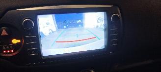 Toyota Yaris Facelift 1.5-VVT-i 111pk 6-bak Airconditioning stoelverwarming Multicolor Touchscreen Display Achteruitrijcamera Lichtautomaat Drivelane assistent leren multistuurwiel mistlampen 15 inch Toyota velgen picture 24