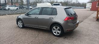 Volkswagen Golf Bj:12-2013 1.2-TSI 105pk Comfortline Climatecontrol CruiseControl Stoelverwarming Lichtautomaat Privacyglas Radio met Infotainment systeem Automatische dimmende binnenspiegel 4xElektrische ramen Elektrische-spiegels met parkeerstand Regensensor Lichtautom picture 7