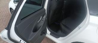 Hyundai I-30 N-line 1.5-Turbo MHEV 160pk Full-Led Navi Digitale cockpit Climatecontrol CruiseControl Stoelverwarming stuurwiel met verwarming Achteruitrijcamera Lichtautomaat Regensensor Drivelane assistent Led achterlichten picture 20