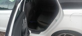 Hyundai I-30 N-line 1.5-Turbo MHEV 160pk Full-Led Navi Digitale cockpit Climatecontrol CruiseControl Stoelverwarming stuurwiel met verwarming Achteruitrijcamera Lichtautomaat Regensensor Drivelane assistent Led achterlichten picture 21