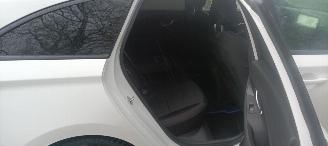 Hyundai I-30 N-line 1.5-Turbo MHEV 160pk Full-Led Navi Digitale cockpit Climatecontrol CruiseControl Stoelverwarming stuurwiel met verwarming Achteruitrijcamera Lichtautomaat Regensensor Drivelane assistent Led achterlichten picture 23