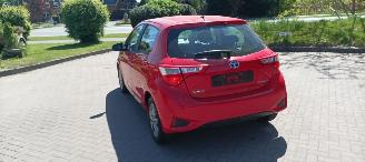 Toyota Yaris Bj:07-2017 Facelift 1.5-Hybrid Climatecontrol Regensensor Multicolor display Achteruitrijcamera Mistlampen Toyota Lichtmetalen velgen 1e Eigenaar! picture 6