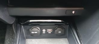 Kia Ceed 1.6-CRDI 136pk Ceed Sportswagon Spirit Navi JBL-sound systeem Camera Leder Sportstoelen Memory Full-Led koplampen Led achterlichten Elektrische achterklep Keyless-entry Climatecontrol CruiseControl 4xStoelverwarming Blindspot Automatisch inparkeren chrome picture 34