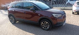 Opel Crossland 1.2-12v Automaat Navi Led koplampen led achterlichten half leren bekleding Stoelverwarming stuurwiel met verwarming inklapbare buitenspiegels chrome design 16-inch velgen Afneembare trekhaak Parkeersensoren voor en achter privacy glas picture 2