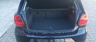 Volkswagen Polo 1.4-TDI Euro-6 Climatecontrol Stoelverwarming Regensensor leren stuurwiel mistlampen Elektrische ramen Elektrische-spiegels met verwarming Centrale vergrendeling met afstandsbediening Start-Stop systeem 15-inch velgen picture 19